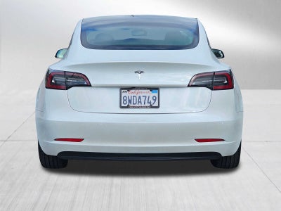 2021 Tesla MODEL 3 Base