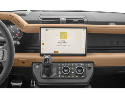 2024 Land Rover Defender SE