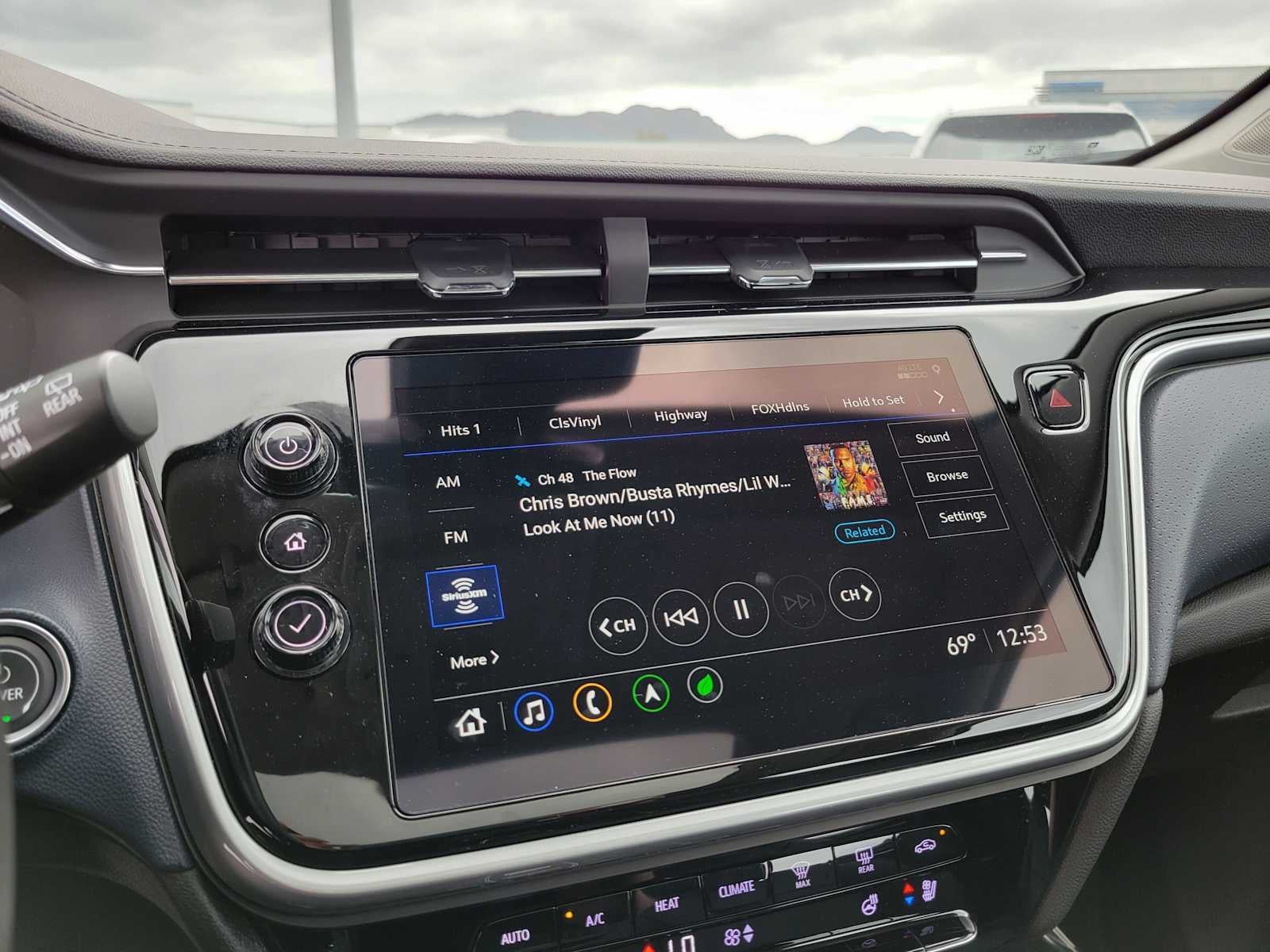 2023 Chevrolet Bolt EUV Premier