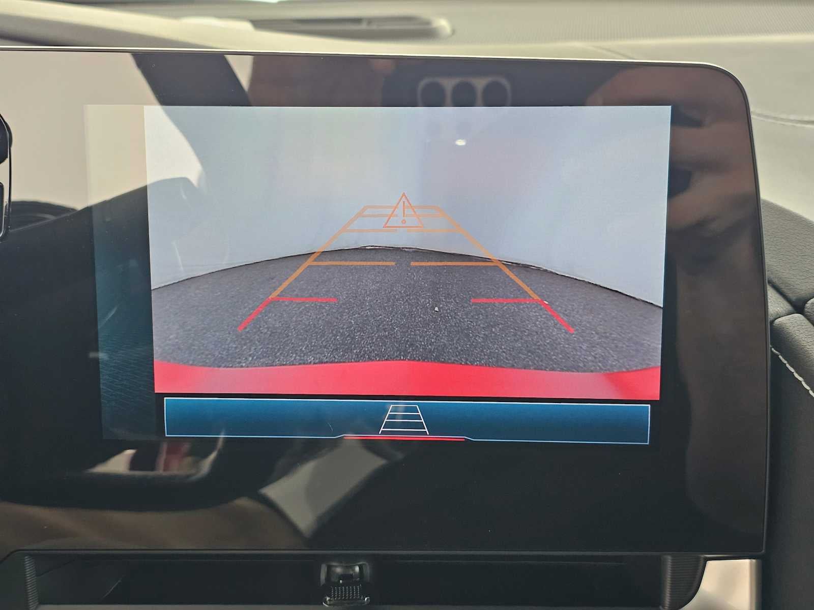 2025 Chevrolet Corvette E-Ray 1LZ