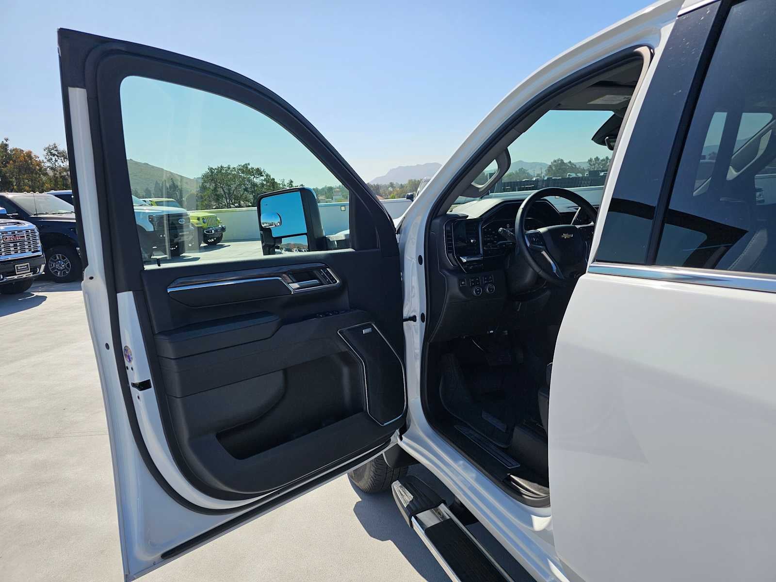 2024 Chevrolet Silverado 3500 HD LTZ DRW