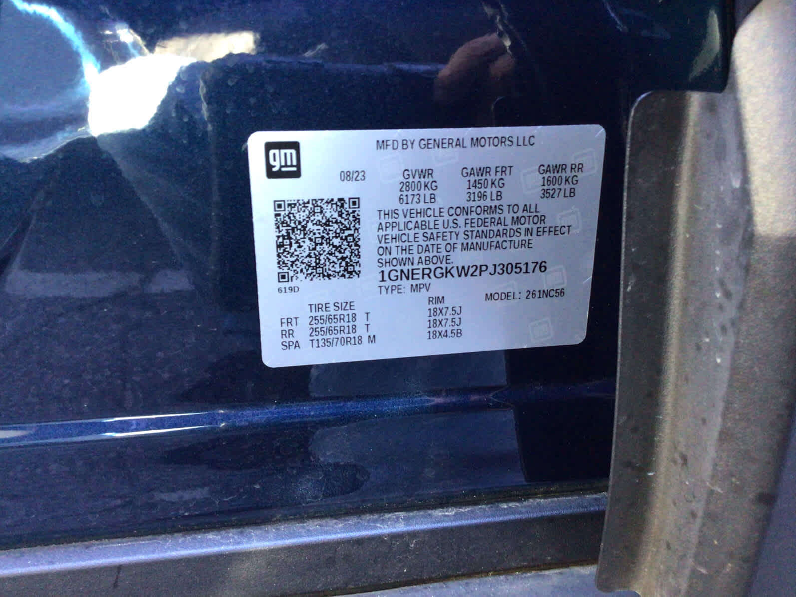 2023 Chevrolet Traverse LT Cloth