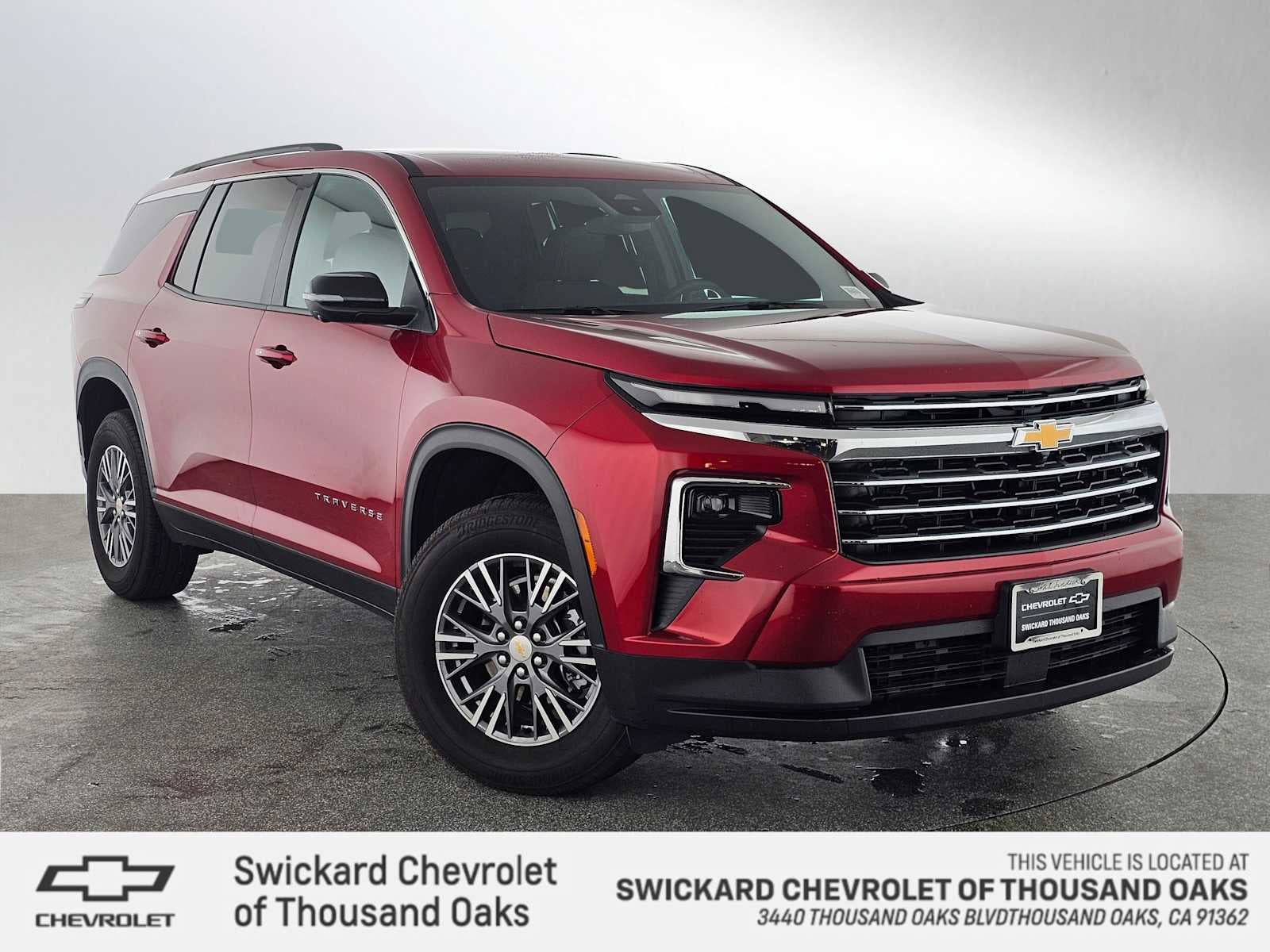 2025 Chevrolet Traverse LT