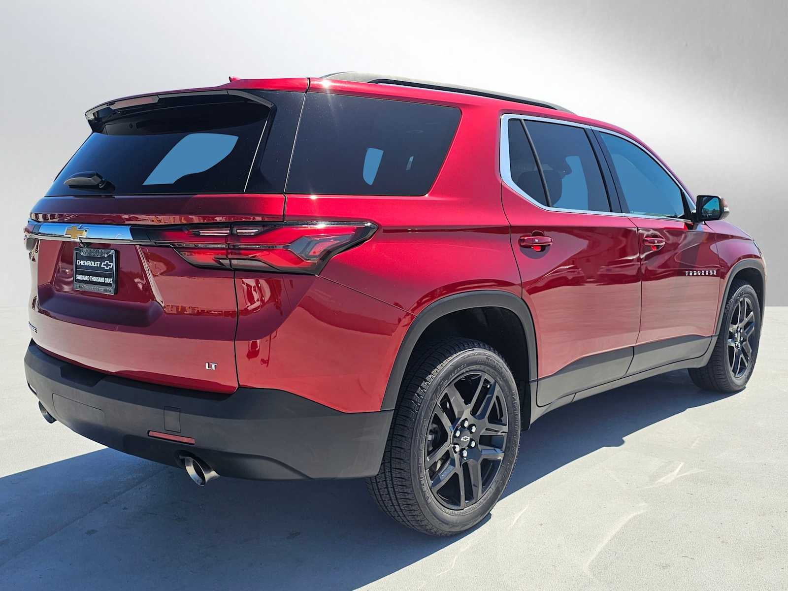 2023 Chevrolet Traverse LT Leather