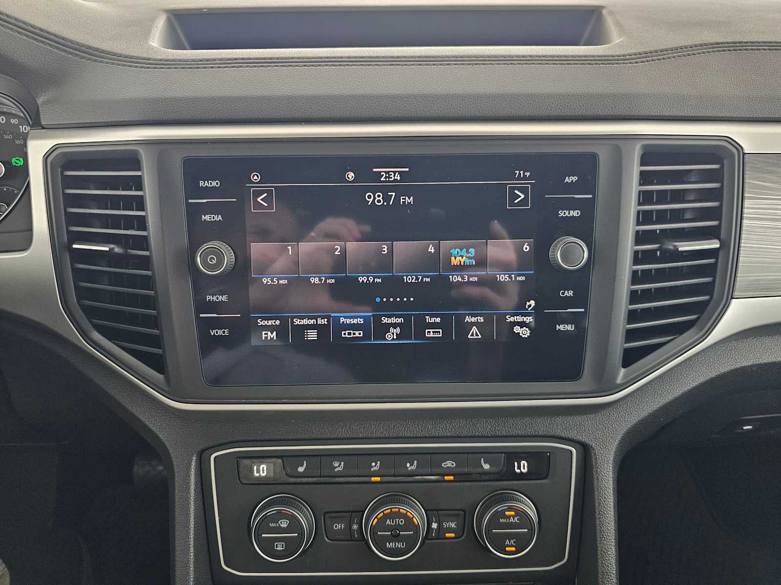 2021 Volkswagen Atlas Cross Sport 3.6L V6 SE w/Technology