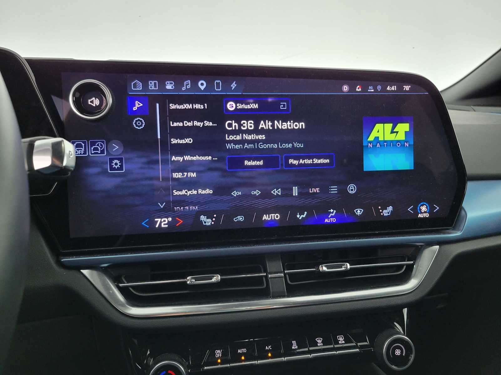 2024 Chevrolet Equinox EV 2LT