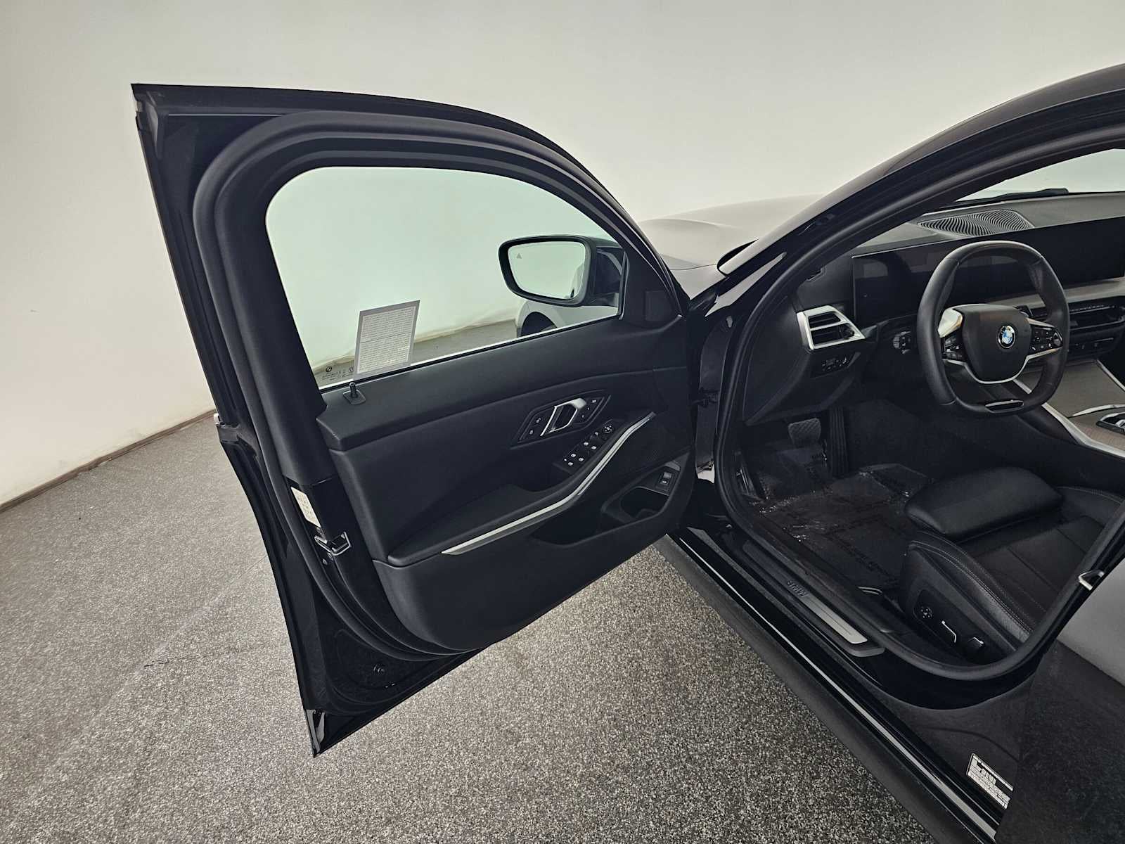 2025 BMW 3 Series 330i