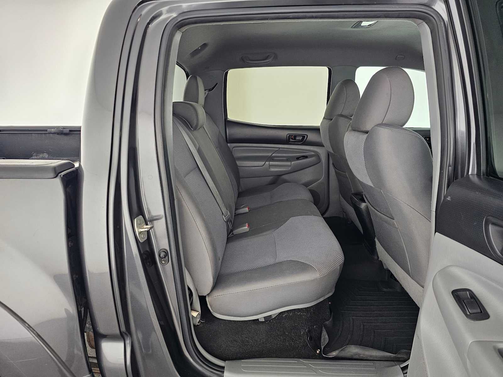 2013 Toyota Tacoma DBL CAB 4WD V6 AT