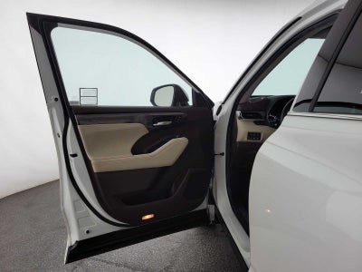 2021 Toyota Highlander Hybrid Limited