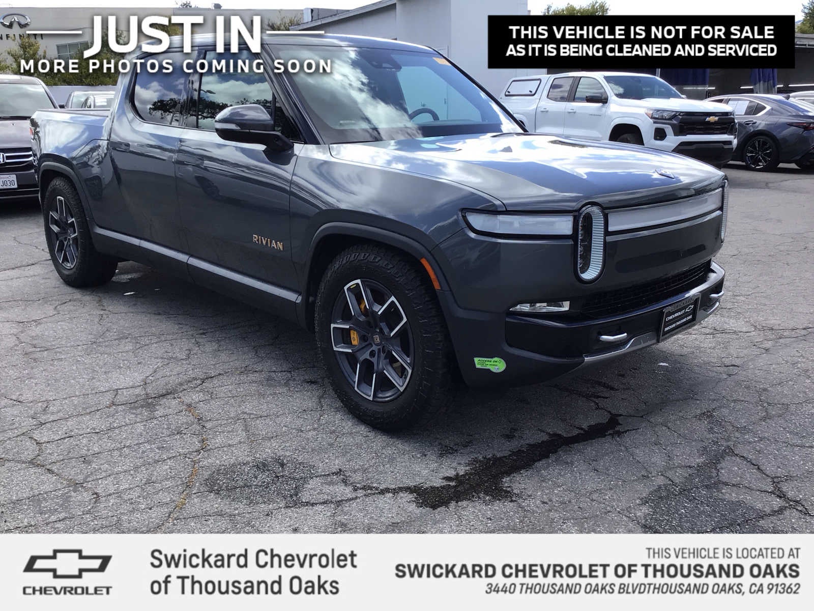 2023 RIVIAN R1T Adventure