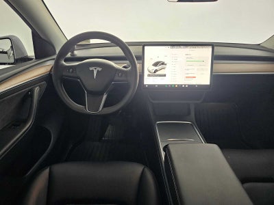 2025 Tesla Model Y Long Range