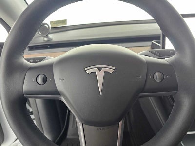 2025 Tesla Model Y Long Range