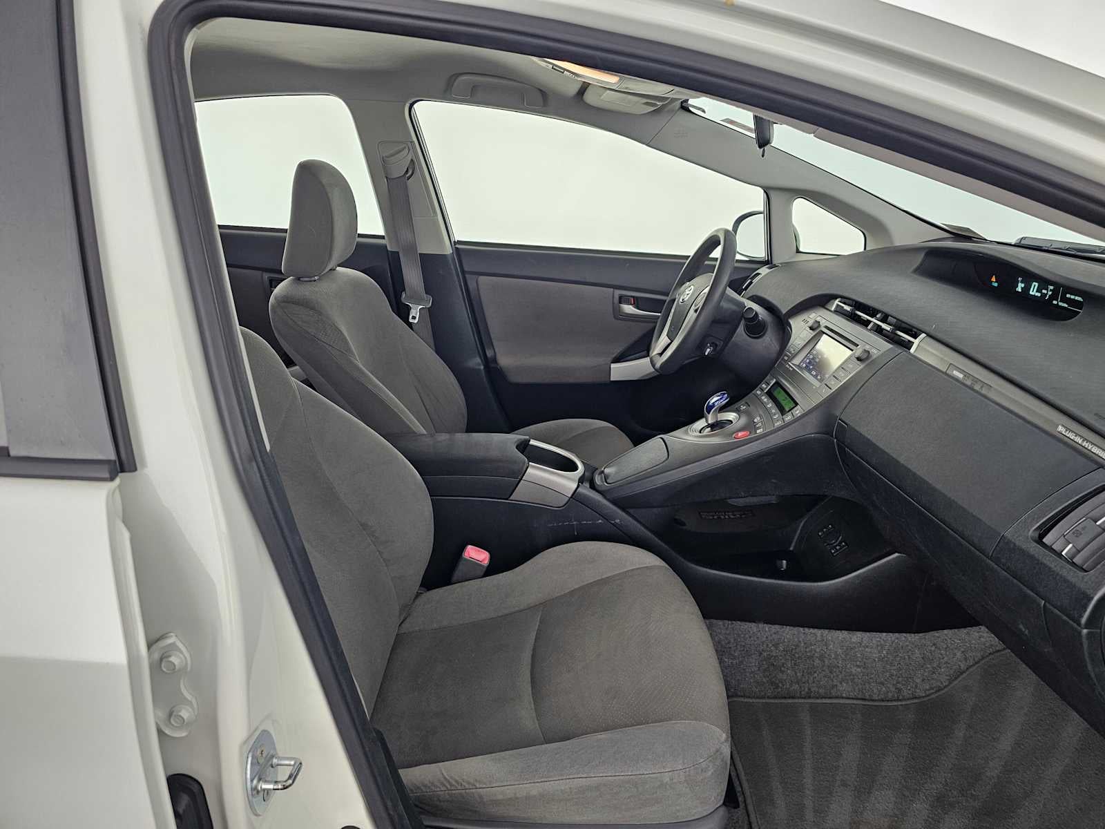 2012 Toyota Prius Plug-In 5DR HB