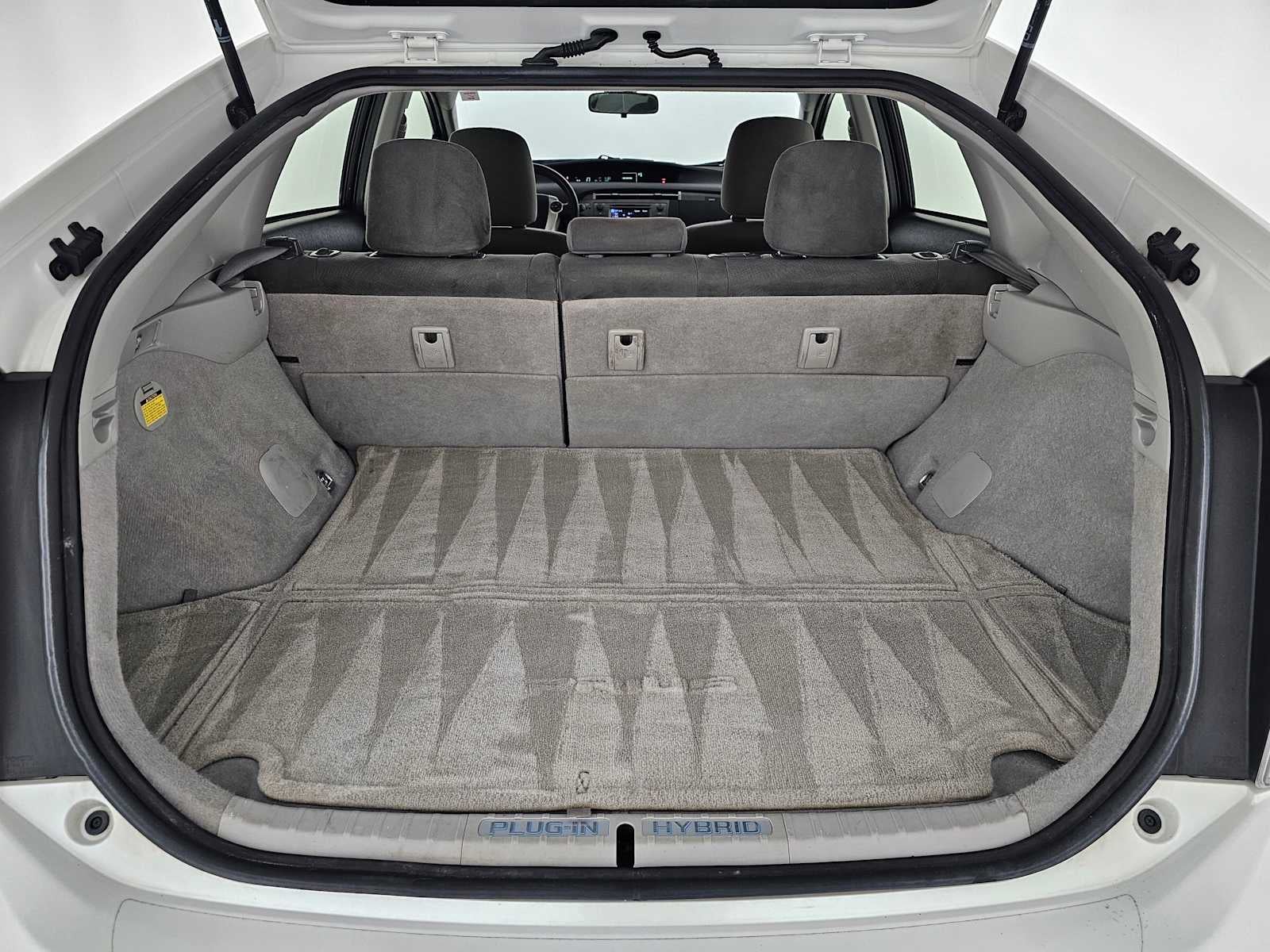 2012 Toyota Prius Plug-In 5DR HB