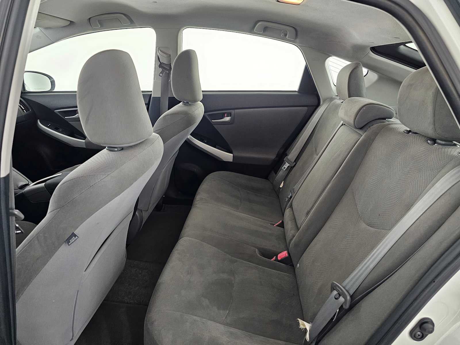 2012 Toyota Prius Plug-In 5DR HB