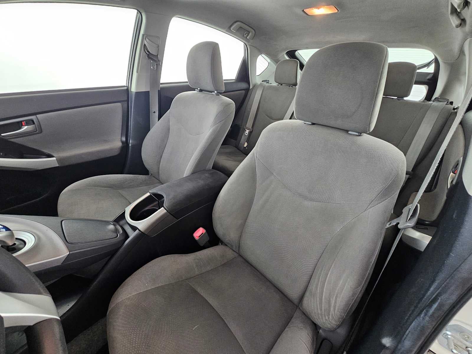 2012 Toyota Prius Plug-In 5DR HB