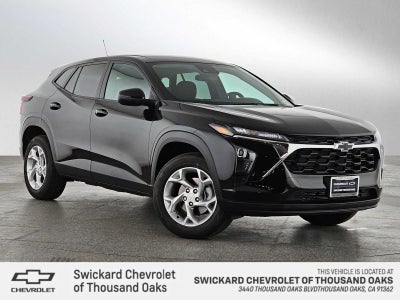 2025 Chevrolet Trax LS