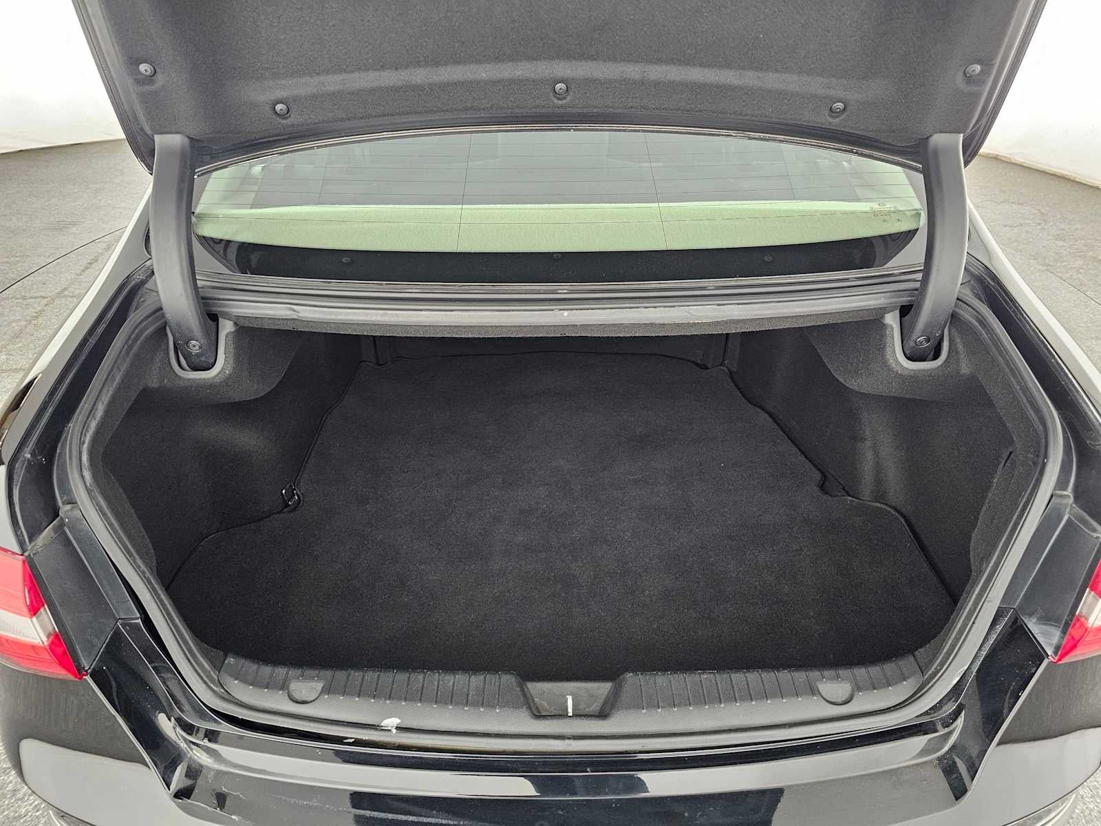 2014 Kia Cadenza Premium