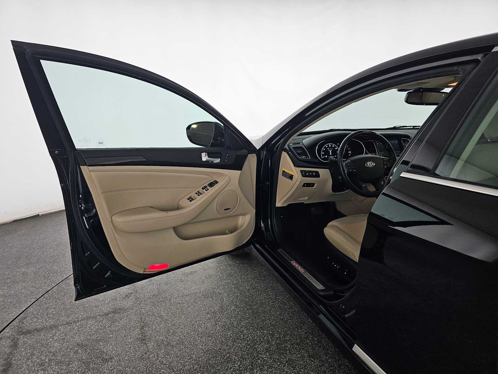 2014 Kia Cadenza Premium