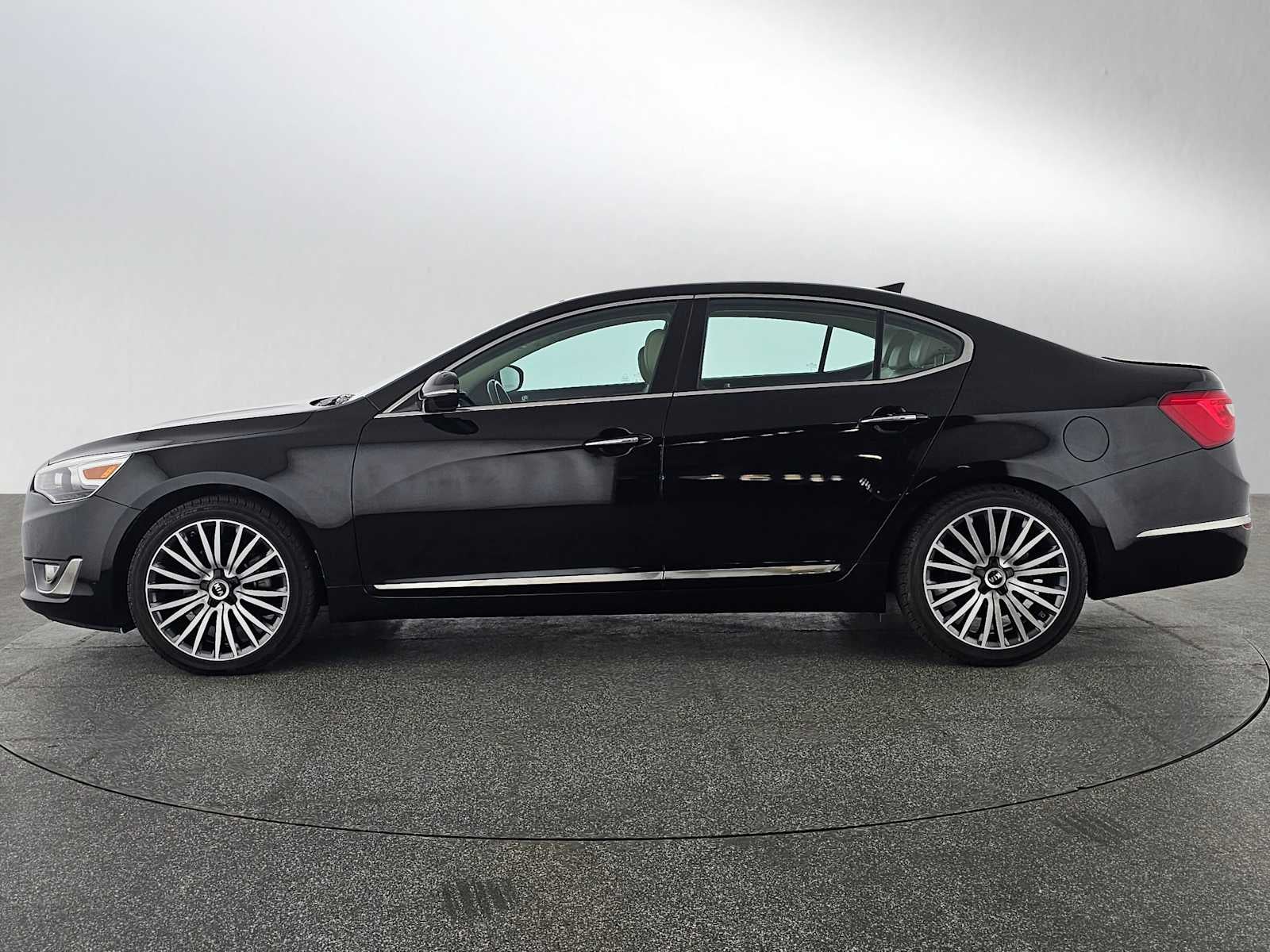 2014 Kia Cadenza Premium