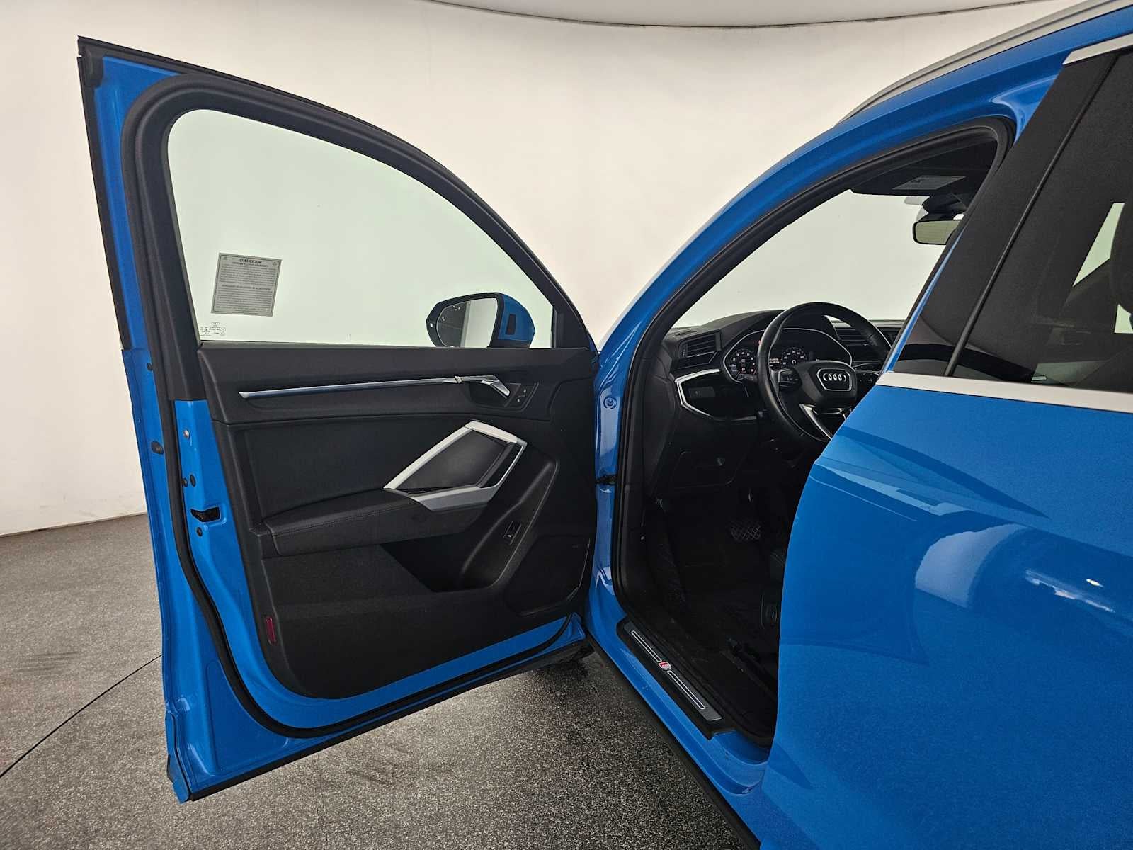 2020 Audi Q3 S line Premium