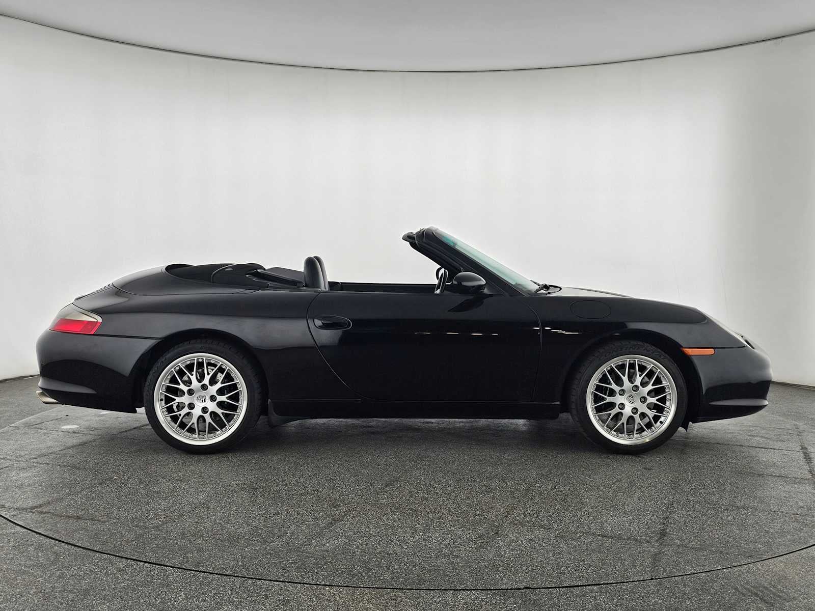 2002 Porsche 911 Carrera 2DR CABRIOLET