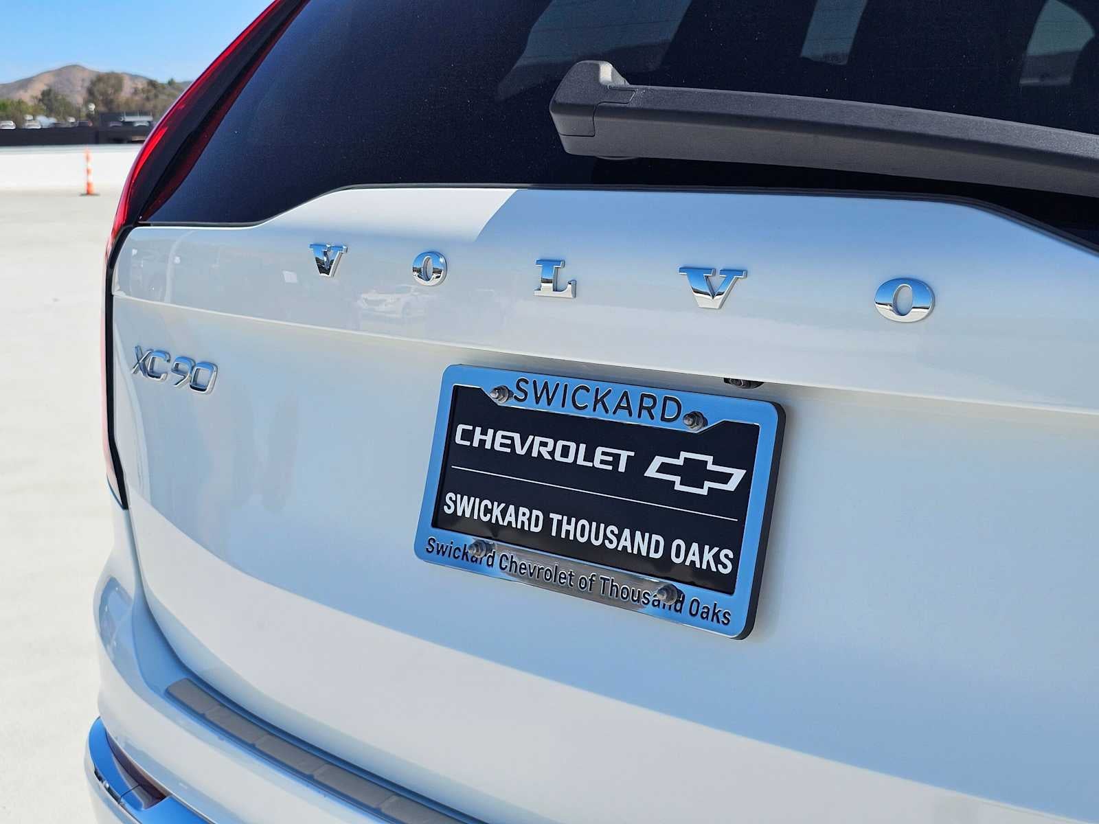2025 Volvo XC90 Core