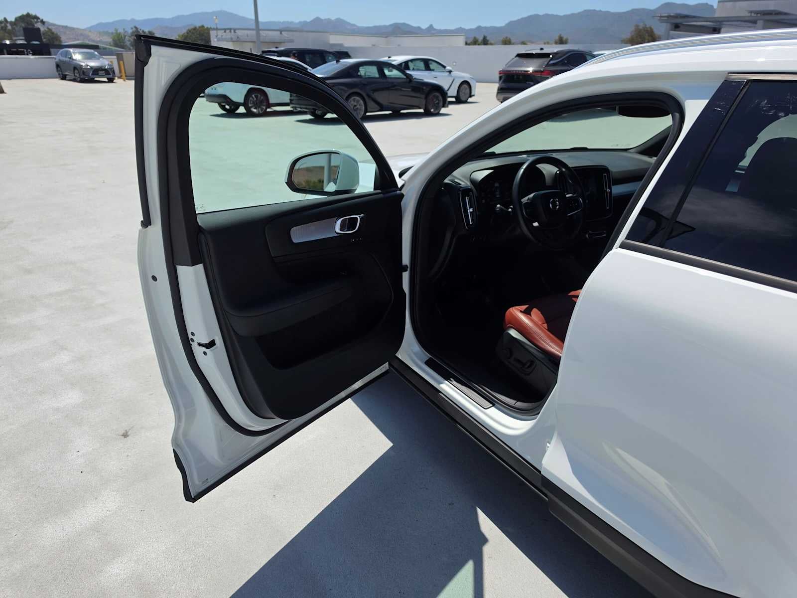 2019 Volvo XC40 Momentum