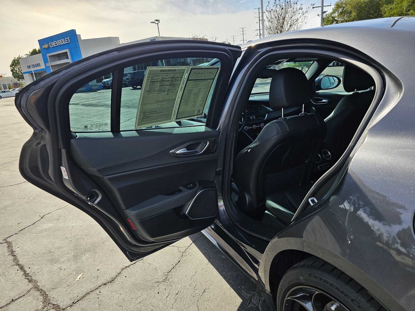 2023 Alfa Romeo Giulia Quadrifoglio