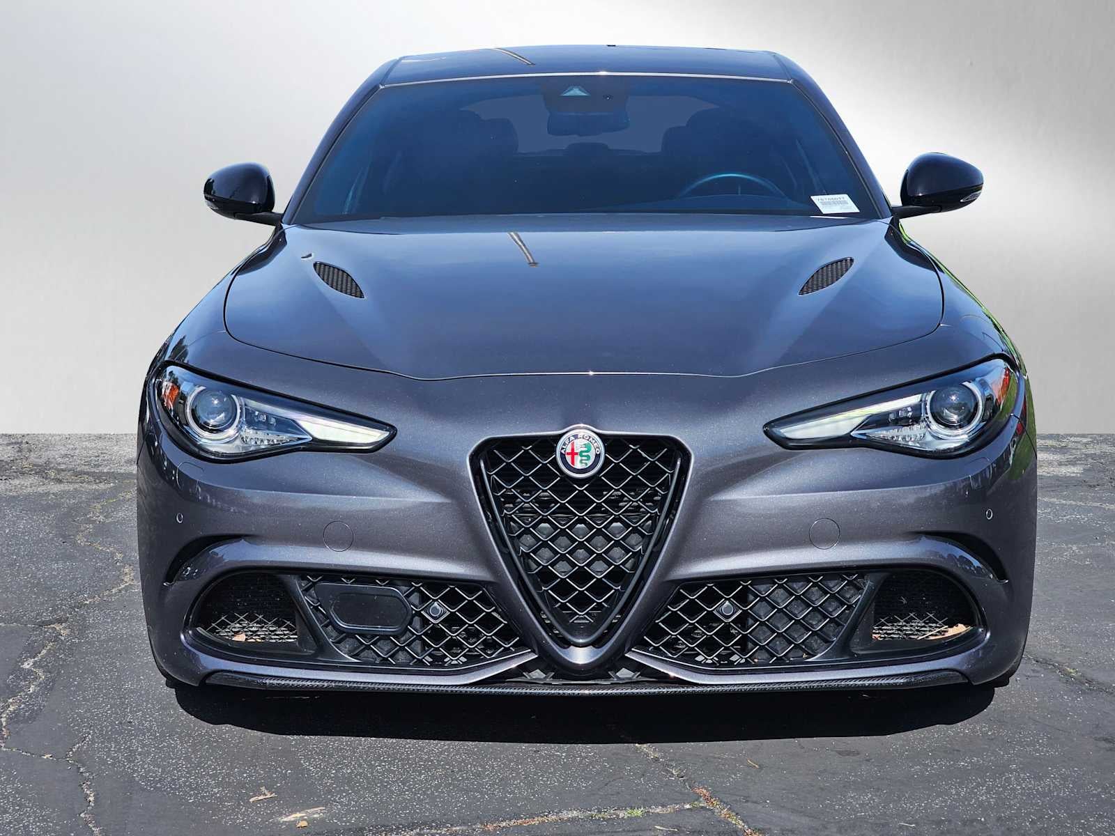 2023 Alfa Romeo Giulia Quadrifoglio