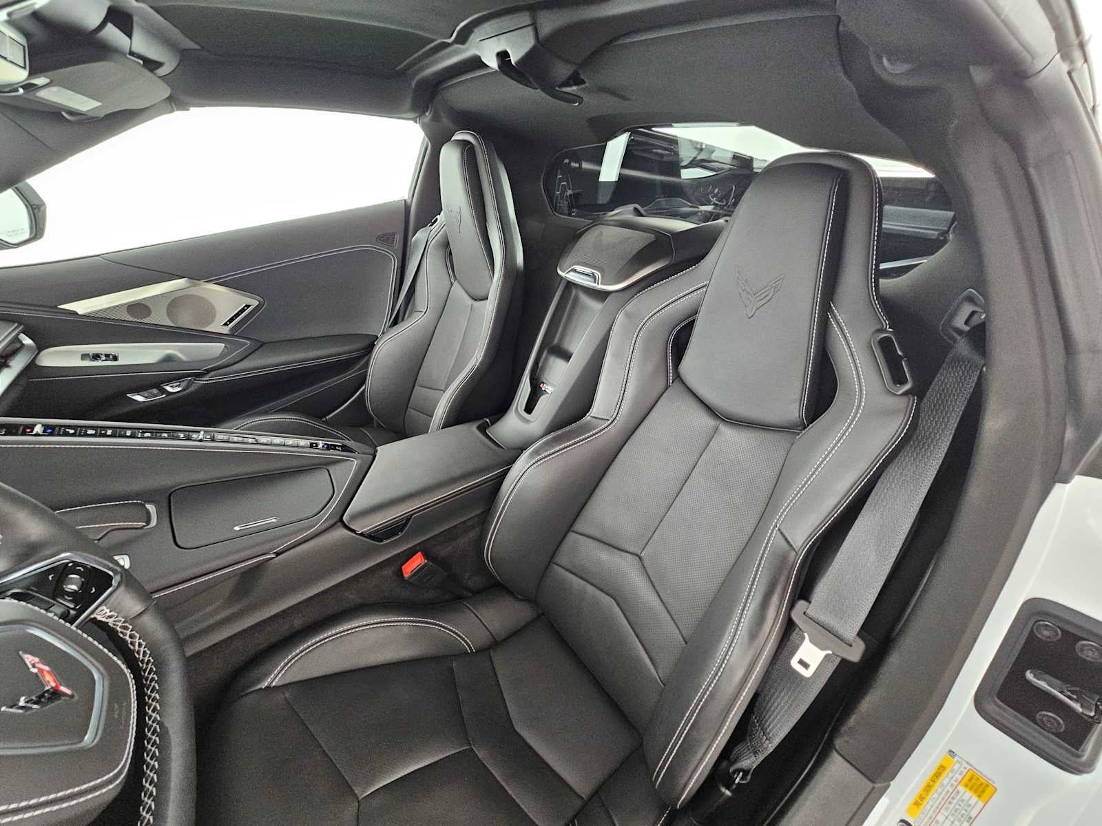 2025 Chevrolet Corvette Stingray 2LT