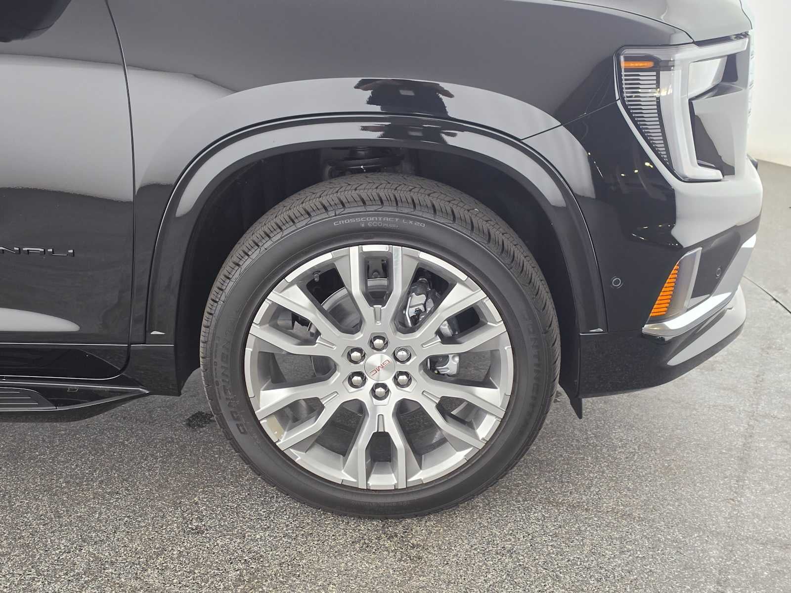2027 GMC Acadia Denali