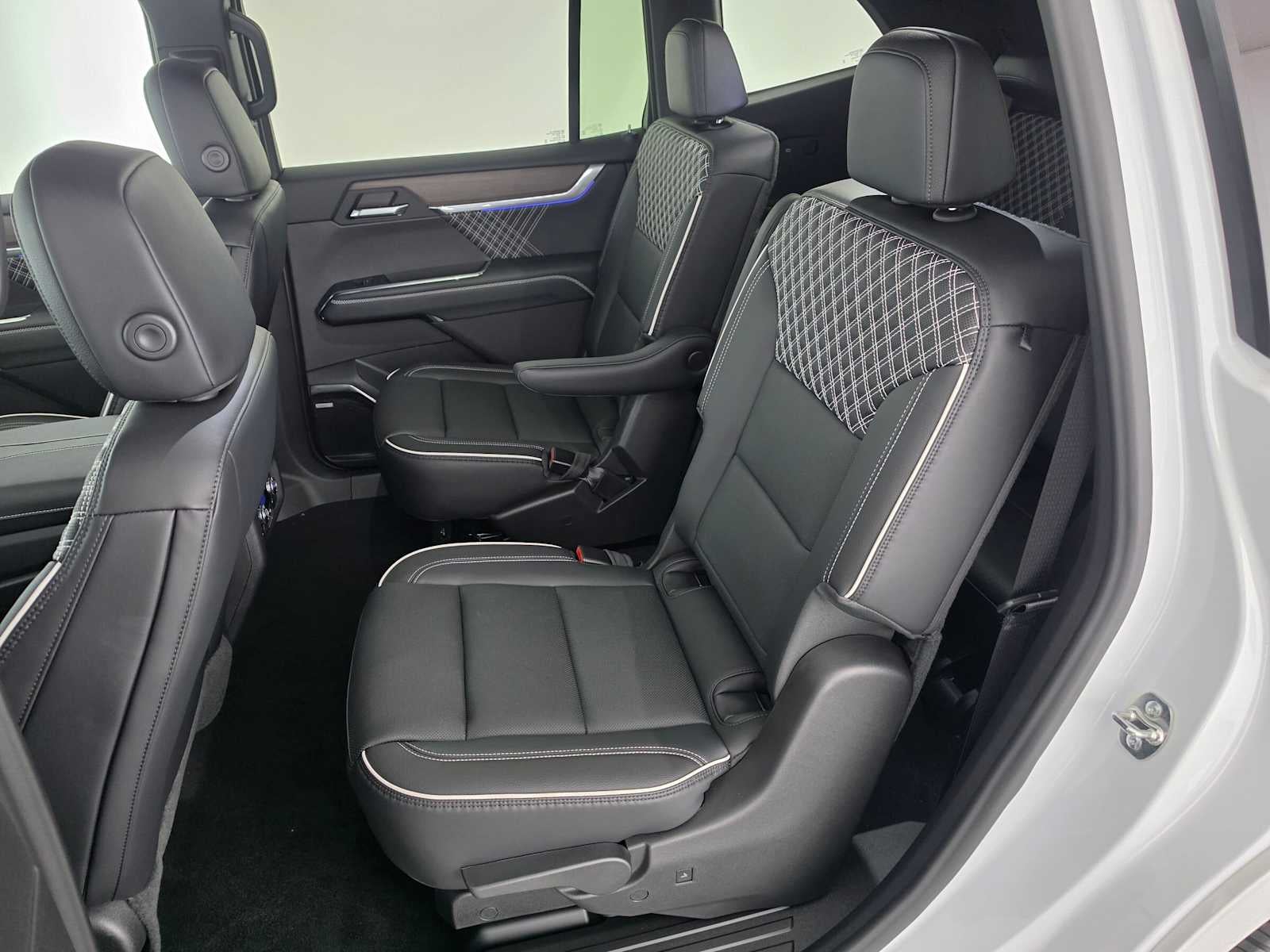 2027 GMC Acadia Denali