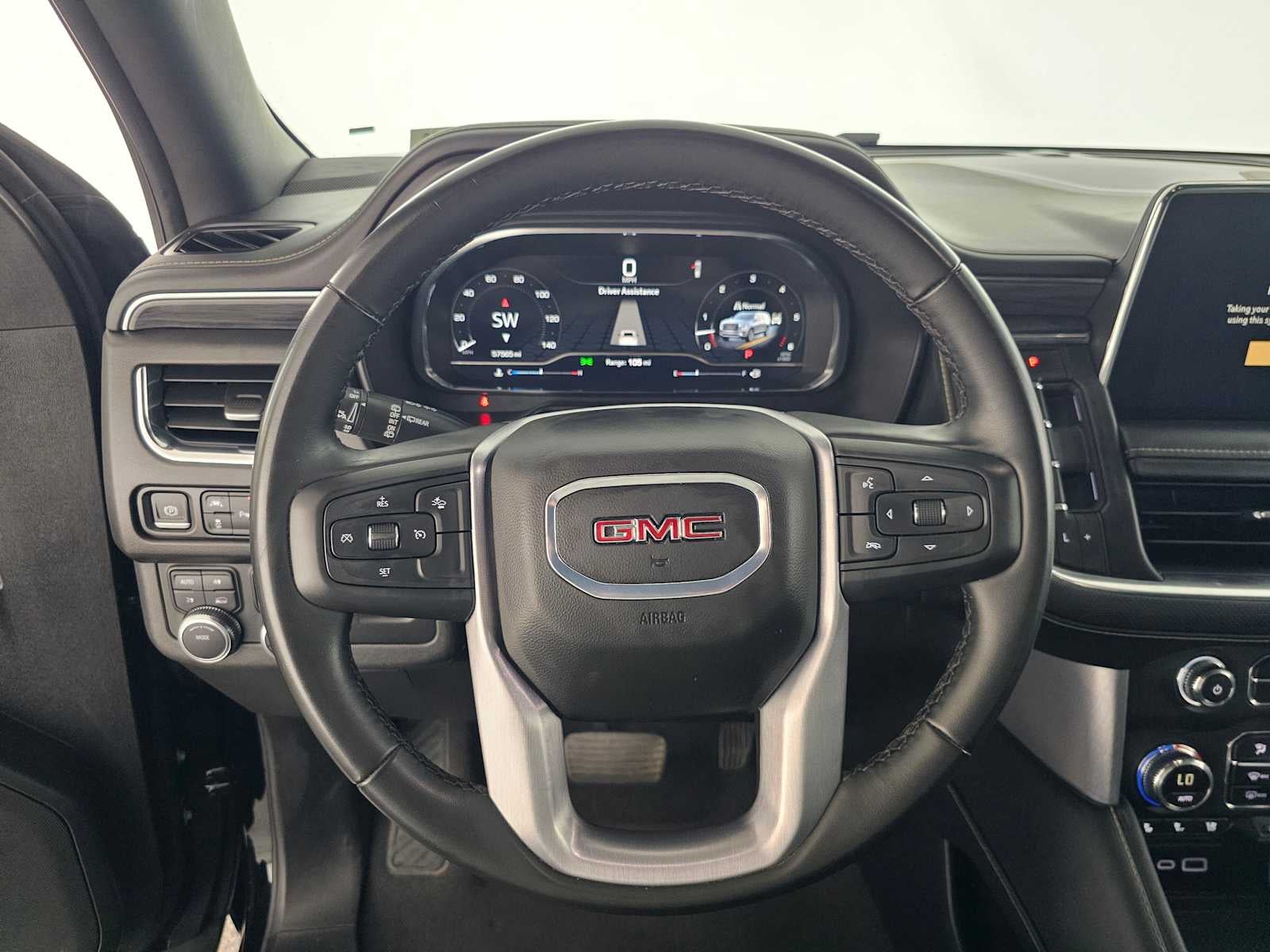 2024 GMC Yukon SLT
