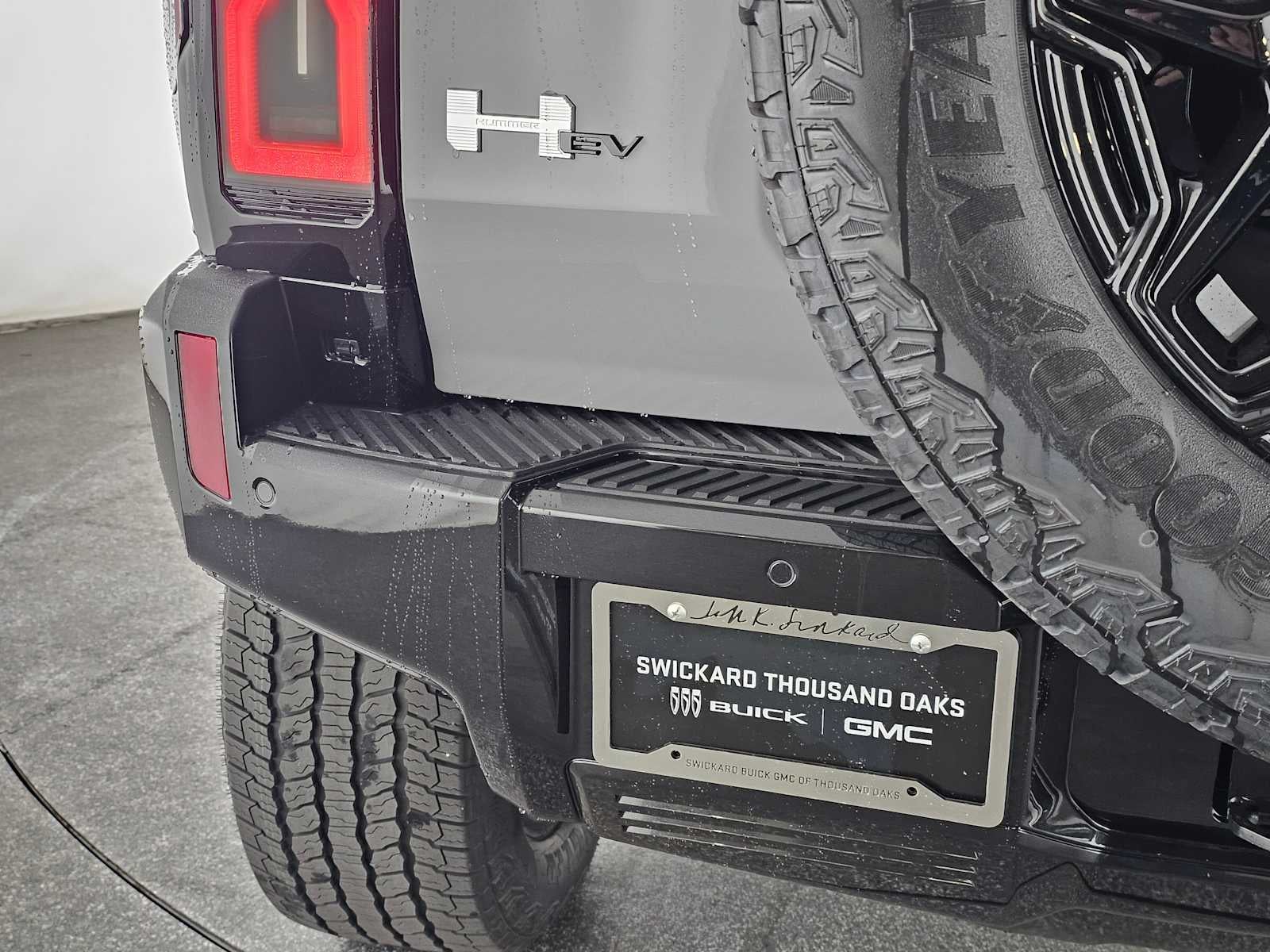 2026 GMC HUMMER EV SUV 2X