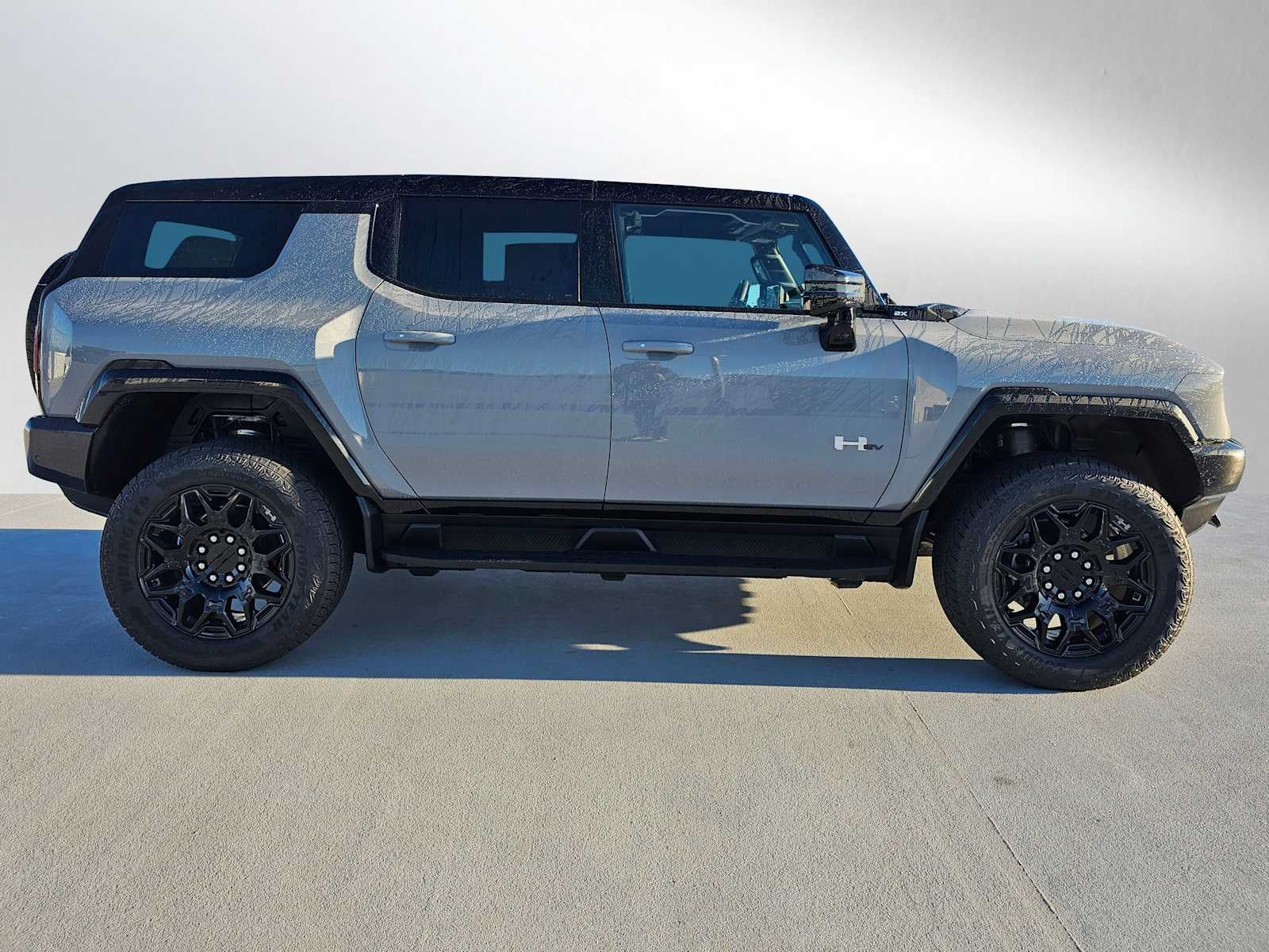 2026 GMC HUMMER EV SUV 2X