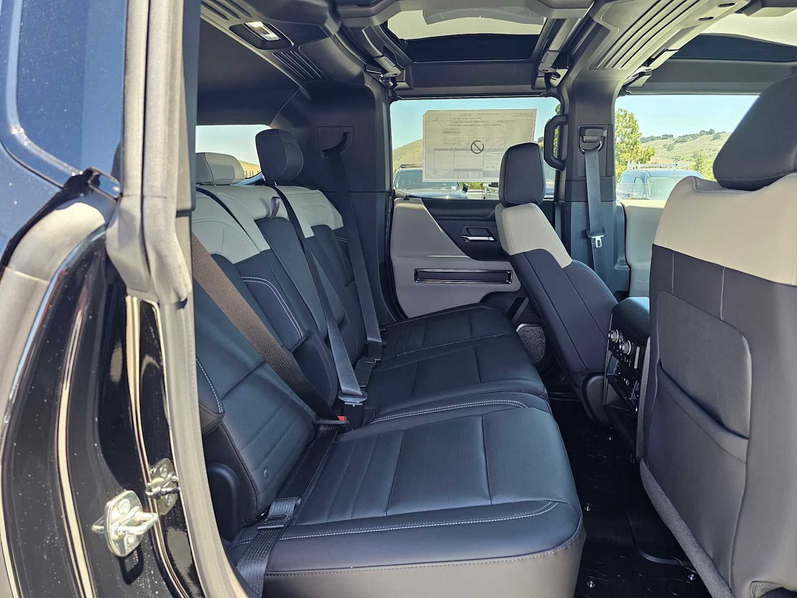 2026 GMC HUMMER EV SUV 2X