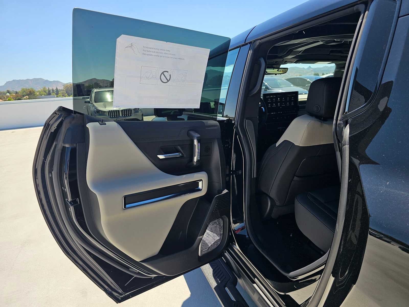 2026 GMC HUMMER EV SUV 2X