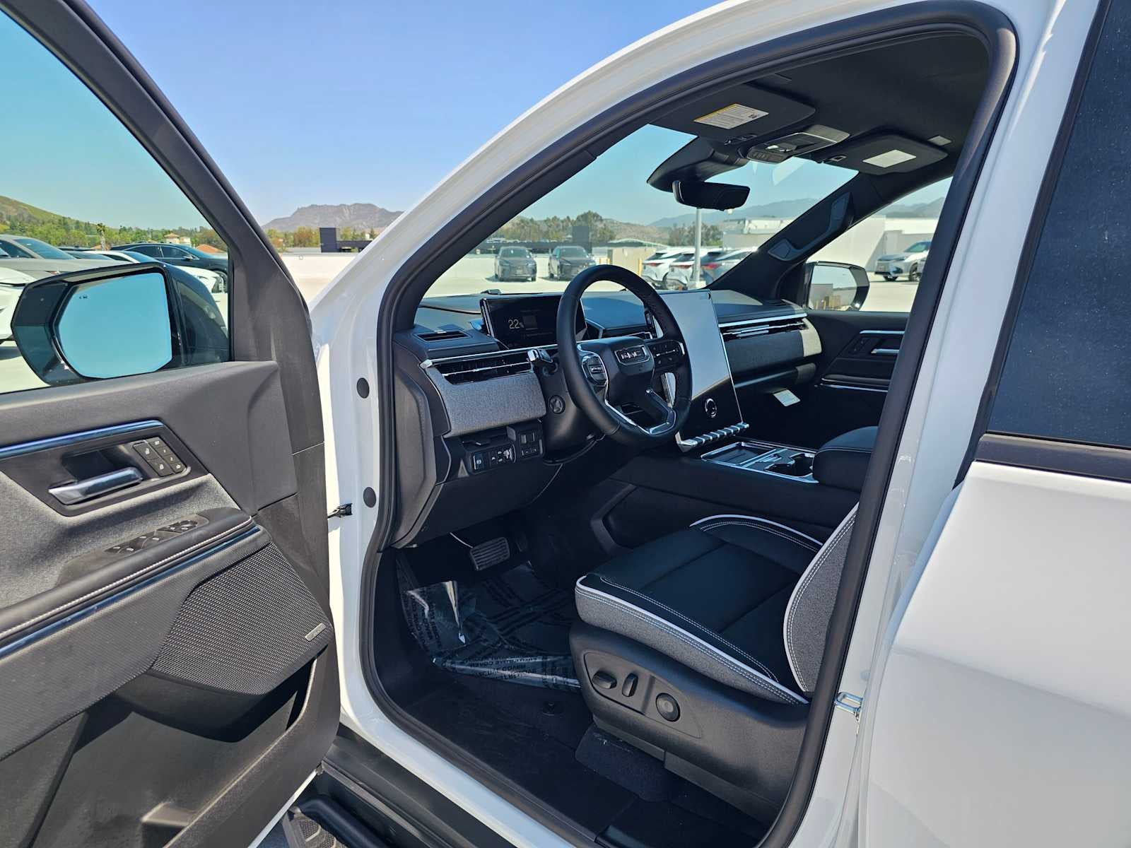 2026 GMC Sierra EV Elevation - Photo 20