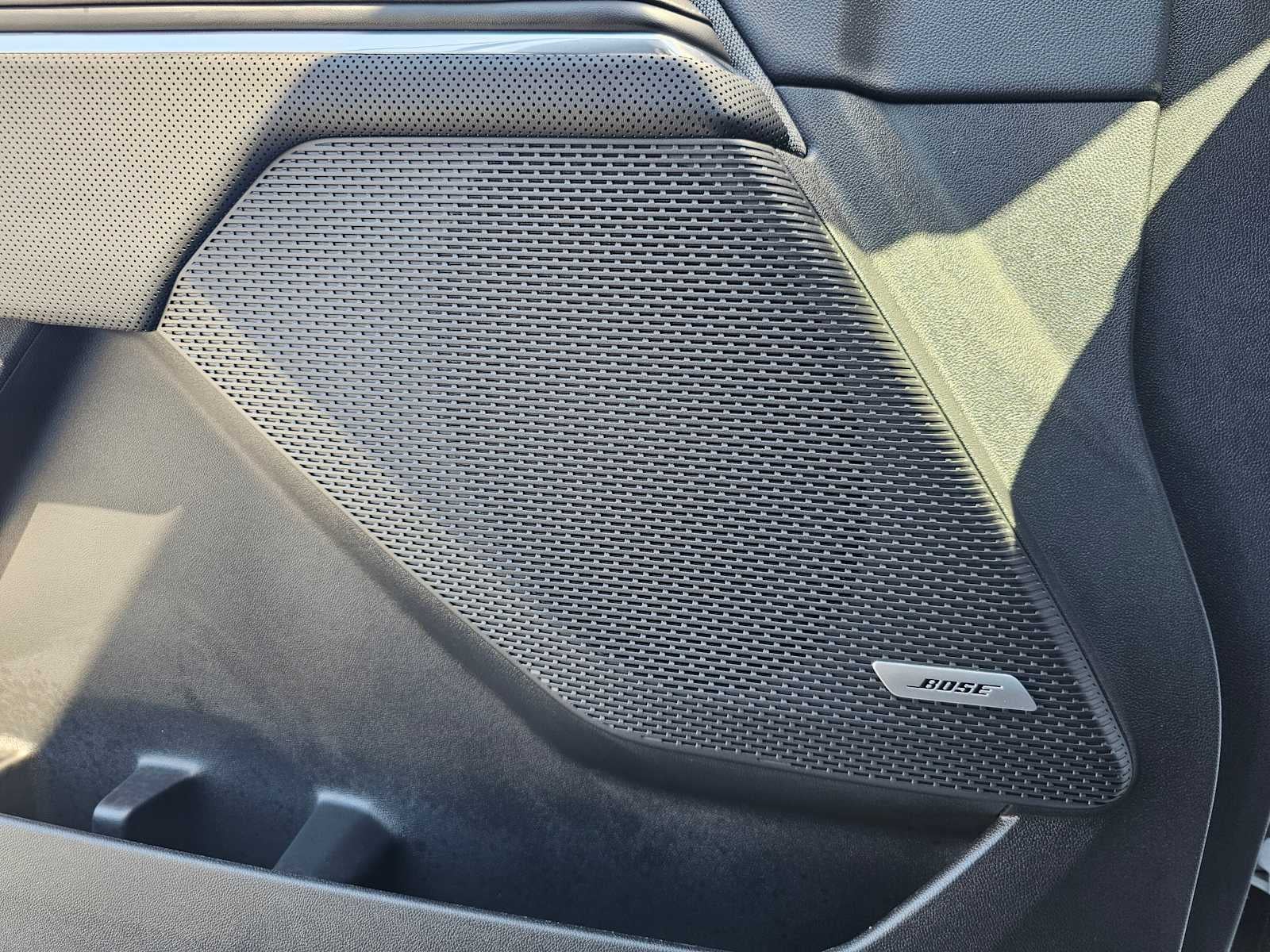 2026 GMC Sierra EV Elevation - Photo 30