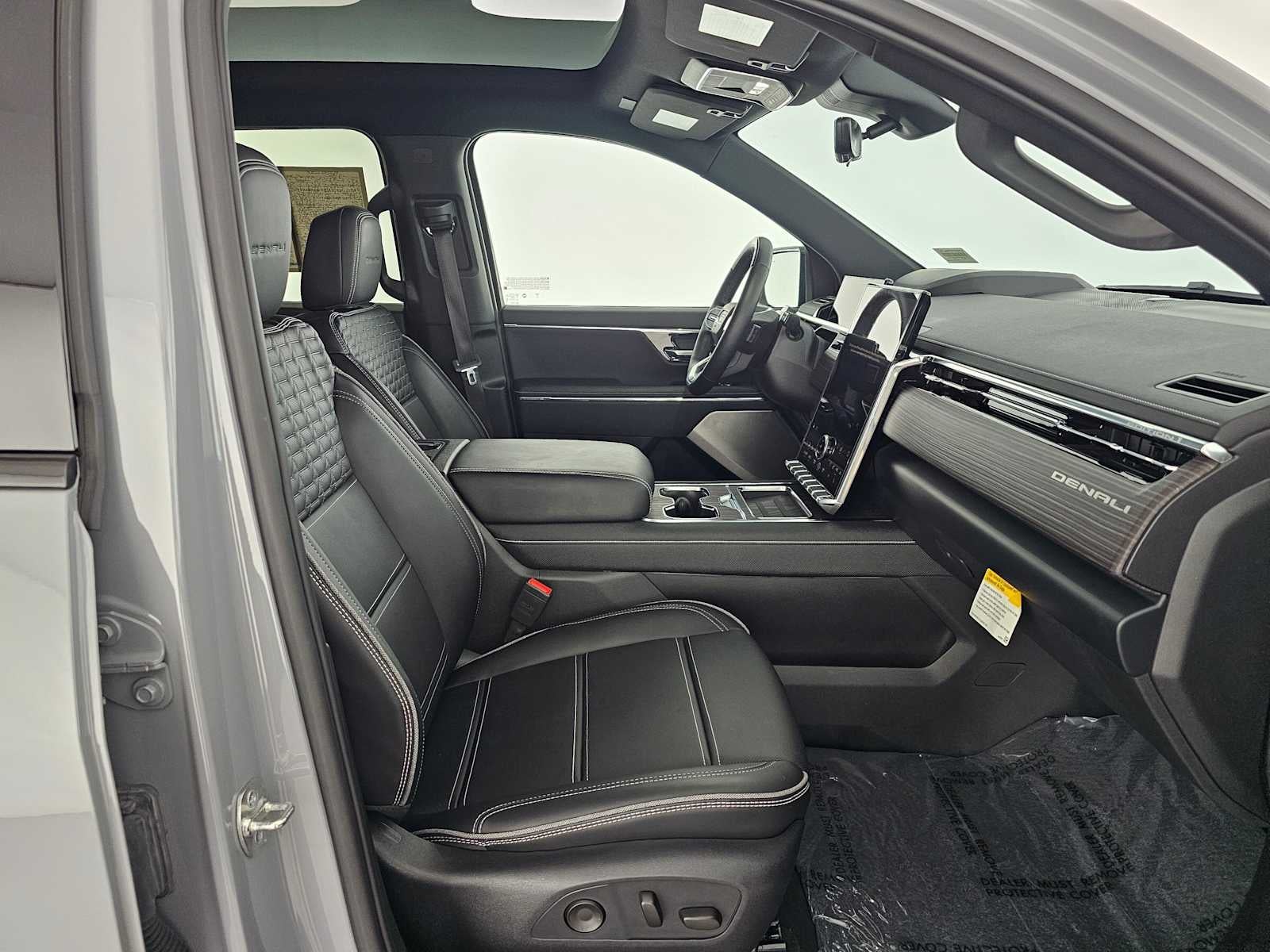 2024 GMC Sierra EV Denali Edition 1