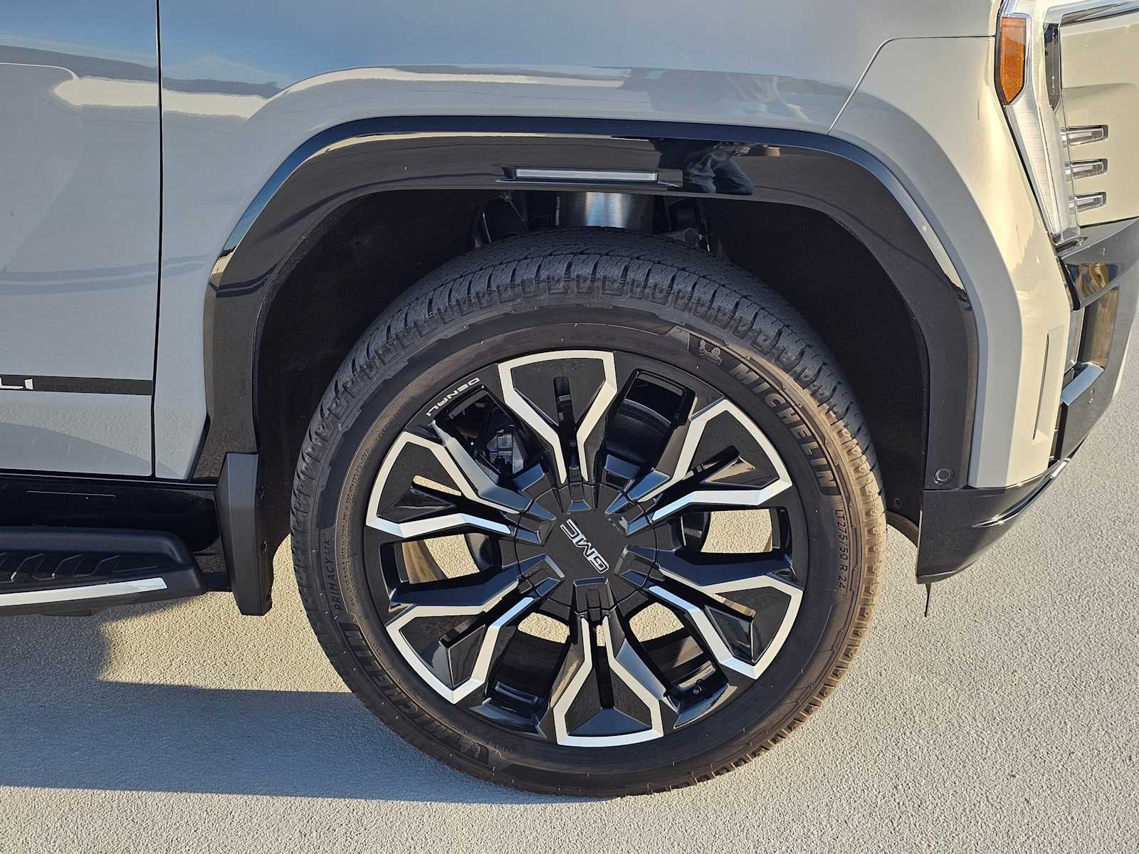2024 GMC Sierra EV Denali Edition 1