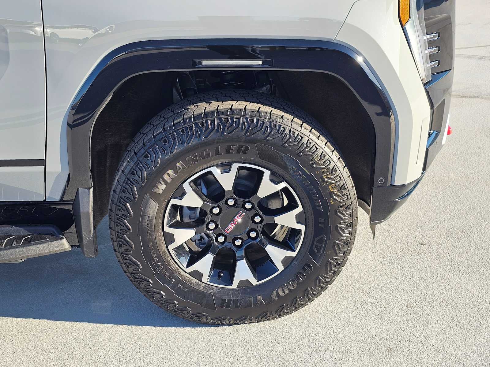 2026 GMC Sierra EV AT4 Max Range