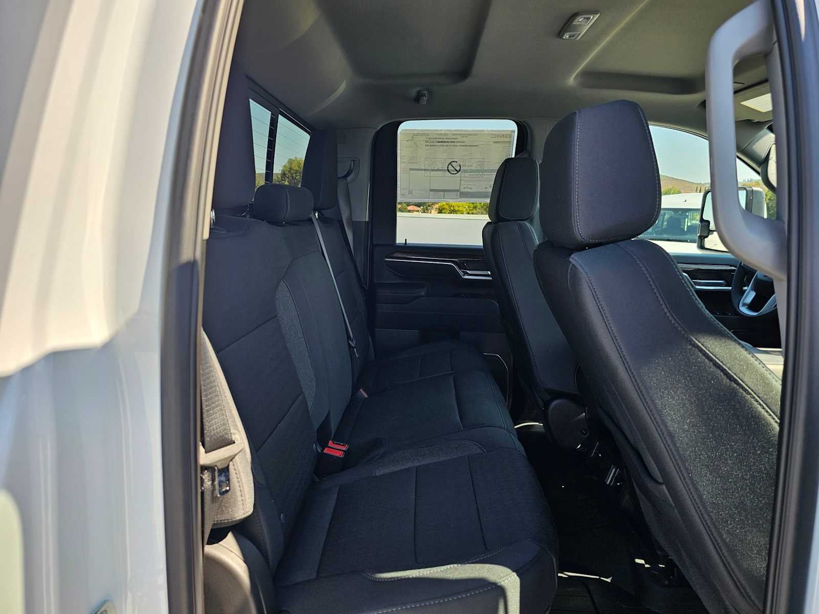 2025 GMC Sierra 2500 HD SLE