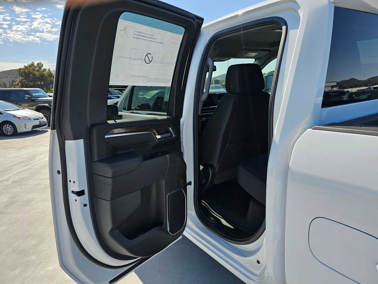 2025 GMC Sierra 2500 HD SLE