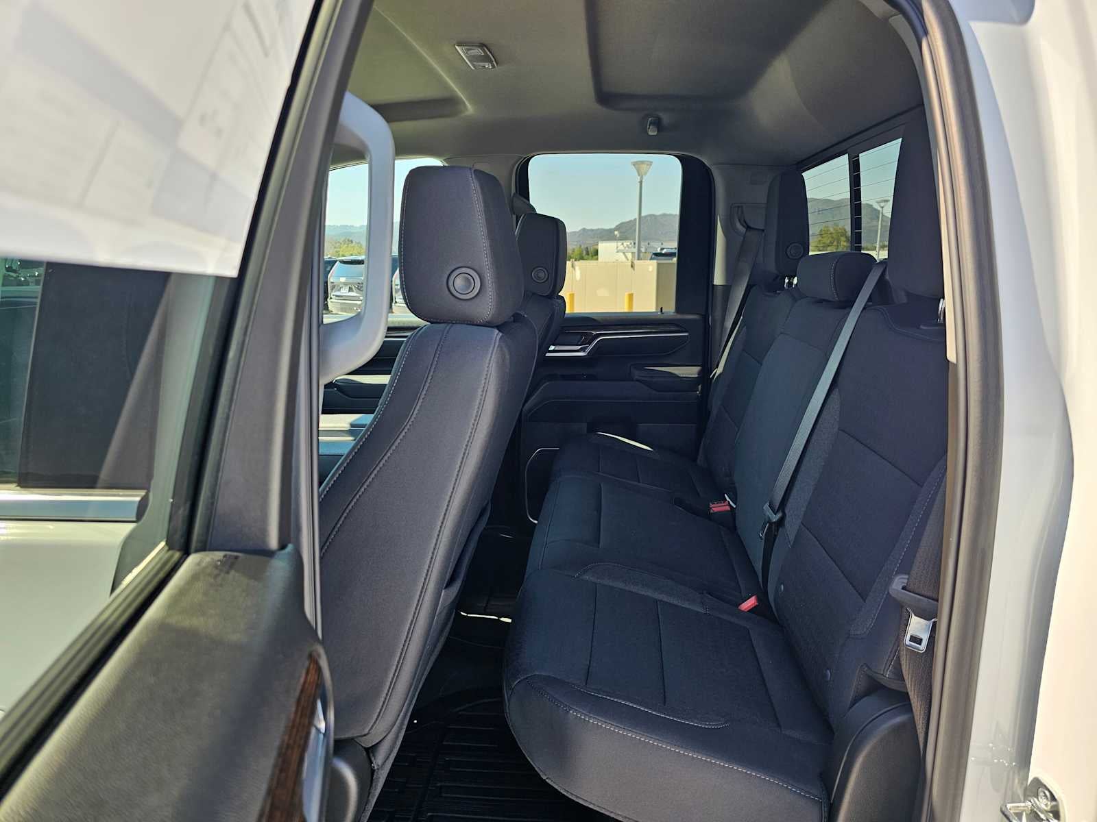 2025 GMC Sierra 2500 HD SLE