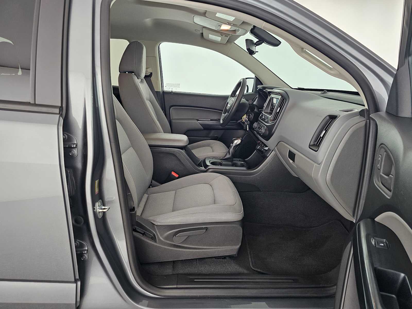 2022 GMC Canyon Elevation Standard