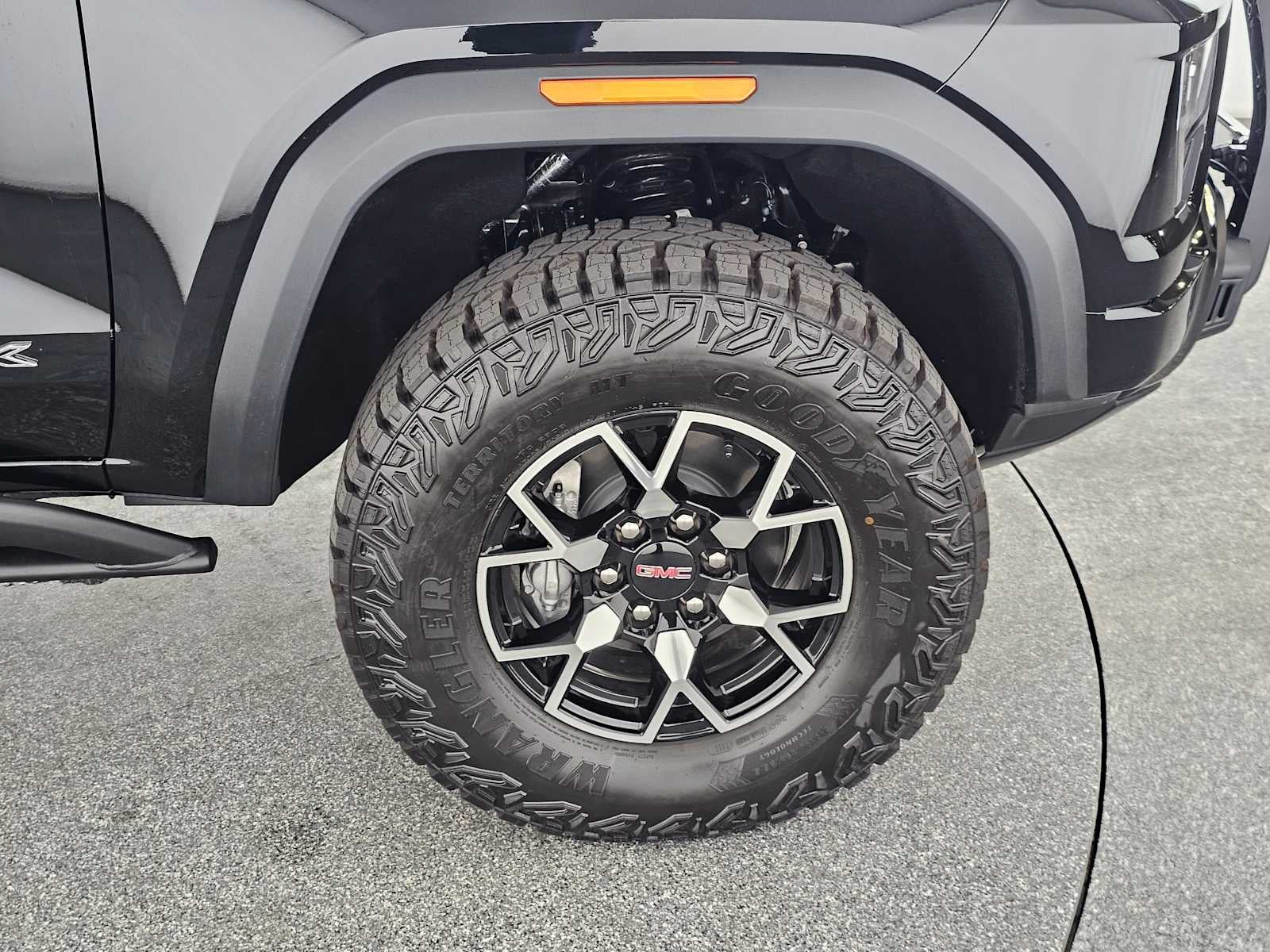 2026 GMC Canyon AT4X