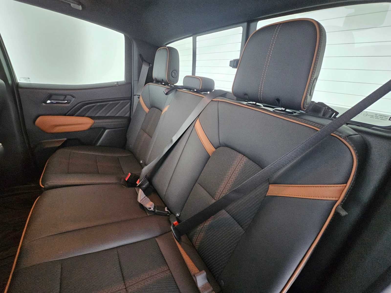 2023 GMC Canyon AT4