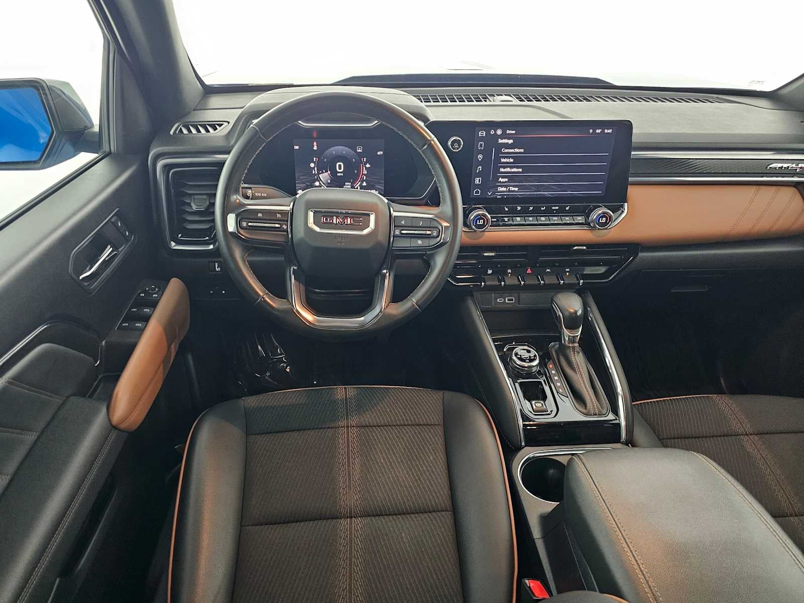 2023 GMC Canyon AT4